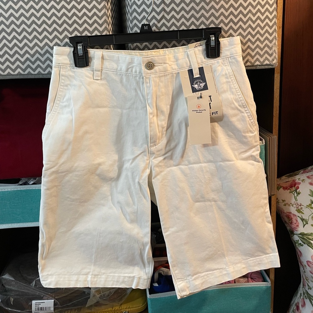 NWT/Mens Dockers Shorts/Size 29